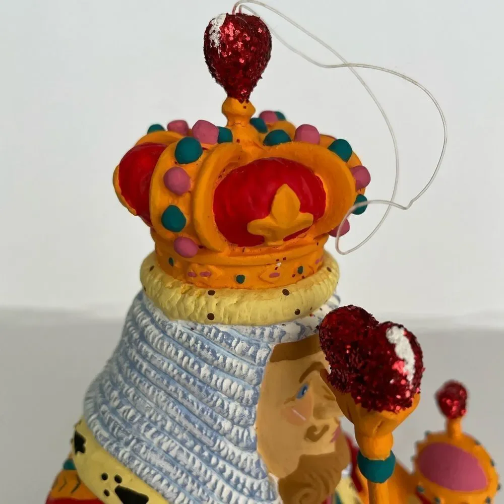 DEPARTMENT 56 KING OF HEARTS ORNAMENT‎